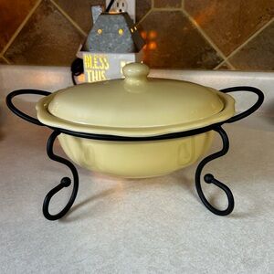 Gail Pittman Southern Living Vintage 1.5 quart Yellow Casserole & Iron Stand